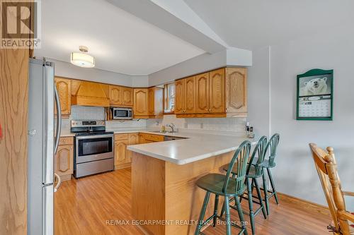 67 Galbraith Drive, Hamilton, ON - Indoor Photo Showing Kitchen