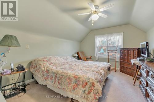 67 Galbraith Drive, Hamilton, ON - Indoor Photo Showing Bedroom