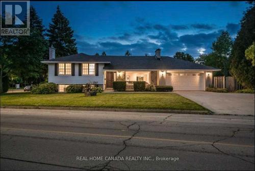 611 Scenic Drive, Hamilton, ON - Outdoor With Facade