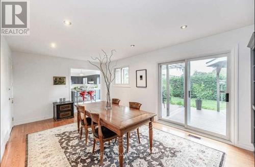 611 Scenic Drive, Hamilton, ON - Indoor Photo Showing Dining Room