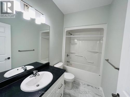 20 Athabaska Drive, Belleville, ON - Indoor Photo Showing Bathroom