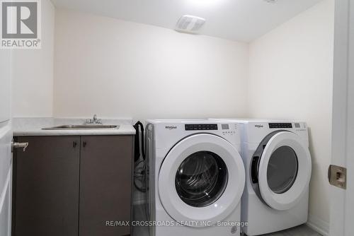 2731 Peter Matthews Drive, Pickering, ON - Indoor Photo Showing Laundry Room