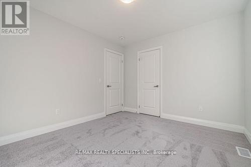 865 Knights Lane, Woodstock, ON - Indoor Photo Showing Other Room