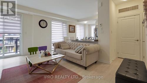 25 Knotsberry Circle, Brampton, ON - Indoor