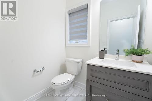 56 Workgreen Park Way, Brampton, ON - Indoor Photo Showing Bathroom