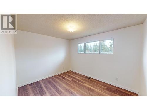 1017 16Th Avenue S, Cranbrook, BC - Indoor Photo Showing Other Room