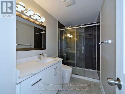 82 - 6429 Finch Avenue W, Toronto, ON - Indoor Photo Showing Bathroom