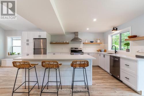 48265 Rush Creek Line, Malahide (Port Bruce), ON - Indoor Photo Showing Kitchen