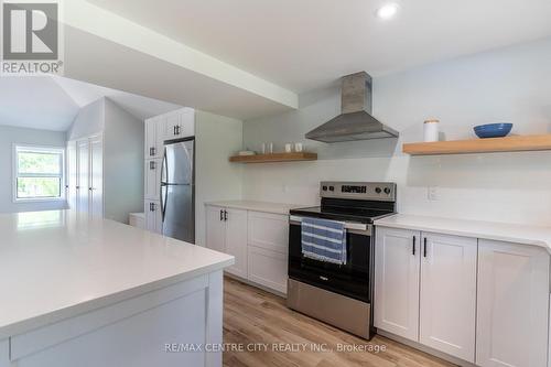 48265 Rush Creek Line, Malahide (Port Bruce), ON - Indoor Photo Showing Kitchen