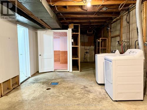 8 Wolfe Street, Kapuskasing, ON - Indoor Photo Showing Laundry Room