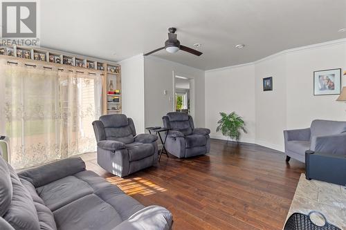 75-77 Conrans Road, Harbour Main, NL - Indoor Photo Showing Living Room