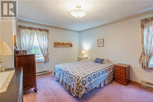 77 Pond Shore Road, Sackville, NB - Indoor Photo Showing Bedroom