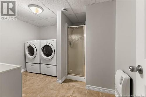 131 Fortune, Dieppe, NB - Indoor Photo Showing Laundry Room