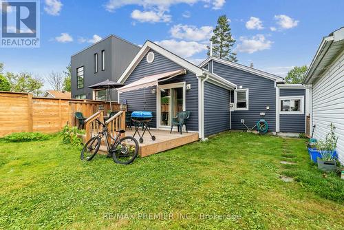 104 Rodney Street, Collingwood, ON - Outdoor With Exterior