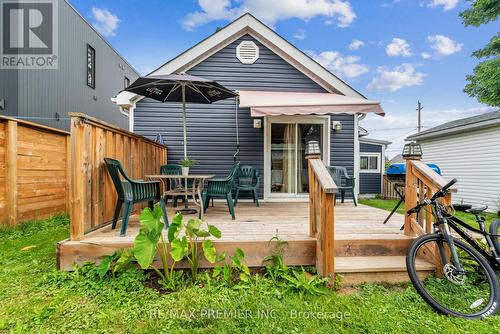 104 Rodney Street, Collingwood, ON - Outdoor With Deck Patio Veranda With Exterior