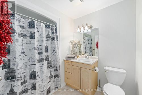 16 - 1502 Warbler Woods Walk, London, ON - Indoor Photo Showing Bathroom