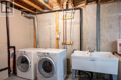 16 - 1502 Warbler Woods Walk, London, ON - Indoor Photo Showing Laundry Room