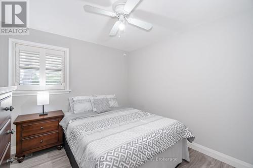 50 Beacon Avenue, Hamilton, ON - Indoor Photo Showing Bedroom