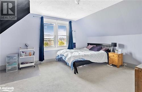 1061 Taverner Road, Gravenhurst, ON - Indoor Photo Showing Bedroom