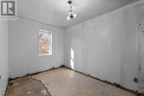 348 University Avenue W, Cobourg, ON - Indoor Photo Showing Other Room