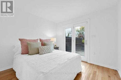 13 Dufferin Street, Brighton, ON - Indoor Photo Showing Bedroom