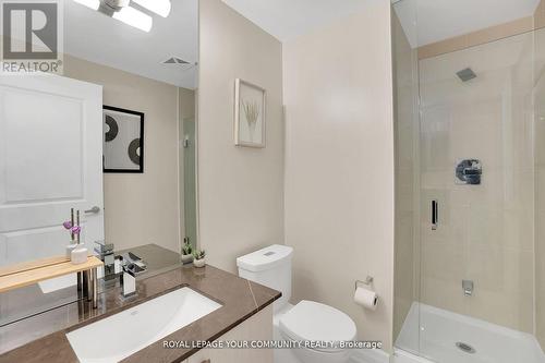 522 - 9085 Jane Street, Vaughan, ON - Indoor Photo Showing Bathroom