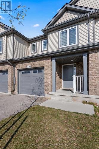 2735 Asima Drive, London, ON - Outdoor