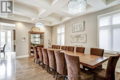 105 Burns Boulevard, King, ON - Indoor Photo Showing Dining Room