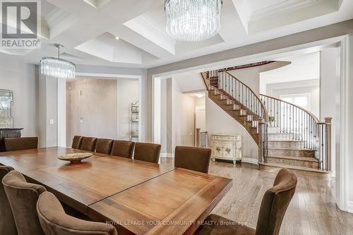 105 Burns Boulevard, King, ON - Indoor Photo Showing Dining Room