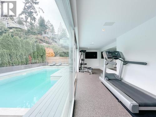 5535 Parthenon Place, West Vancouver, BC - Indoor Photo Showing Gym Room