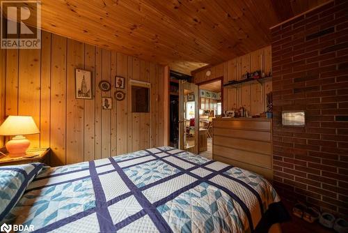 1067 B Shawenegog Lake Lane, Cloyne, ON - Indoor Photo Showing Bedroom