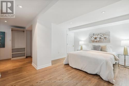 39 Oakwood Avenue, Toronto, ON - Indoor Photo Showing Bedroom