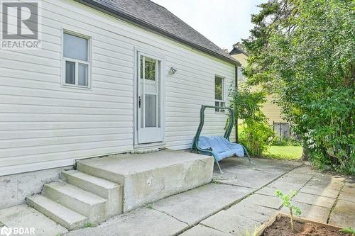 220 Pine Street, Belleville, ON - Outdoor With Exterior