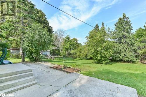 220 Pine Street, Belleville, ON - Outdoor