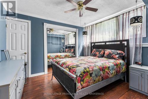 46 Wycliffe Crescent, Kingston (East Of Sir John A. Blvd), ON - Indoor Photo Showing Bedroom