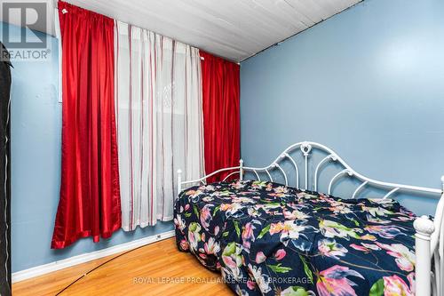 46 Wycliffe Crescent, Kingston (East Of Sir John A. Blvd), ON - Indoor Photo Showing Bedroom