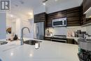 819 - 525 Adelaide Street W, Toronto, ON  - Indoor Photo Showing Kitchen With Upgraded Kitchen 