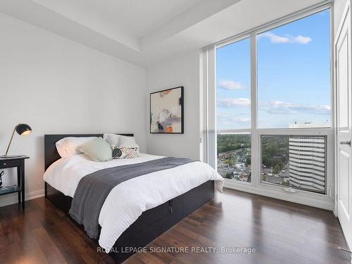 Ph116-17 Anndale Drive, Toronto, ON - Indoor Photo Showing Bedroom