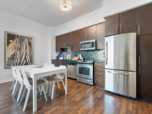 Ph116-17 Anndale Dr, Toronto, ON - Indoor Photo Showing Kitchen With Stainless Steel Kitchen With Upgraded Kitchen