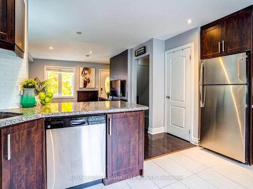 24 Coventry St, Toronto, ON - Indoor Photo Showing Kitchen