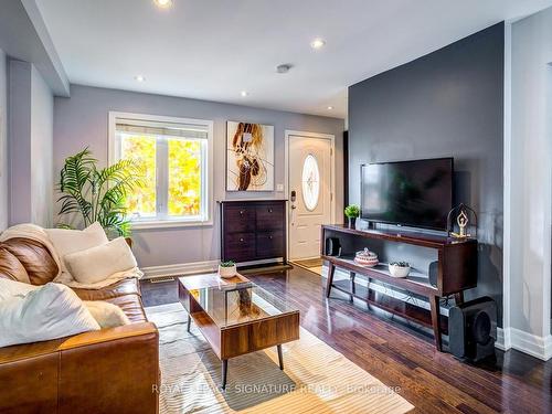 24 Coventry St, Toronto, ON - Indoor Photo Showing Living Room