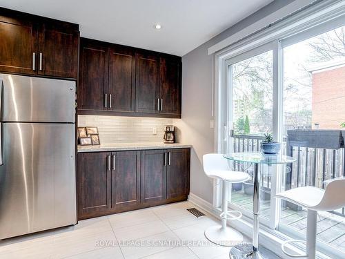 24 Coventry St, Toronto, ON - Indoor Photo Showing Kitchen