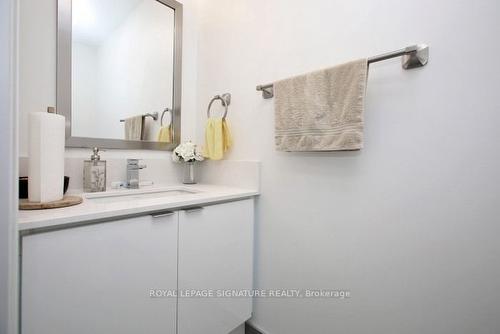 312-11782 Ninth Line, Whitchurch-Stouffville, ON - Indoor Photo Showing Bathroom