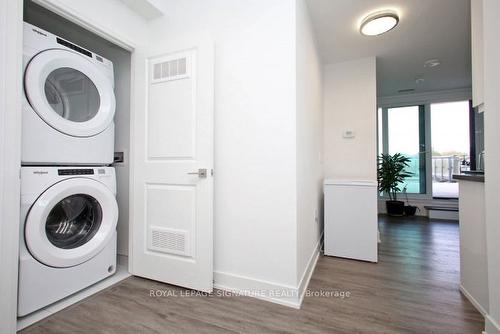 312-11782 Ninth Line, Whitchurch-Stouffville, ON - Indoor Photo Showing Laundry Room