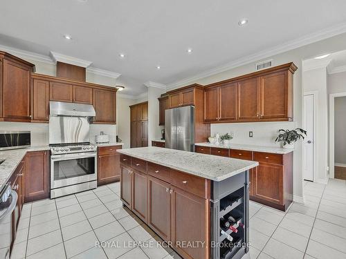 713094 1St Line, Mono, ON - Indoor Photo Showing Kitchen