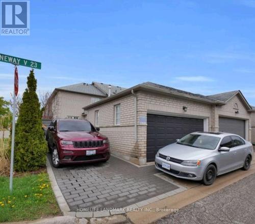 155 St Francis Avenue, Vaughan, ON - Outdoor