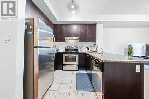 203 - 570 Lolita Gardens, Mississauga, ON - Indoor Photo Showing Kitchen With Stainless Steel Kitchen