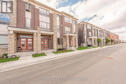 278 Lagerfeld Drive, Brampton, ON - Outdoor With Facade