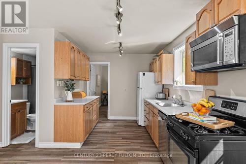 1150 Whites Road, Muskoka Lakes, ON - Indoor Photo Showing Kitchen