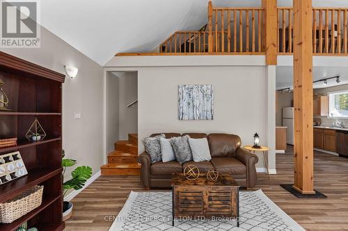 1150 Whites Road, Muskoka Lakes, ON - Indoor Photo Showing Living Room